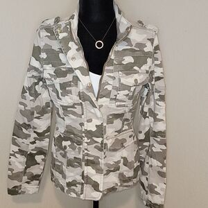 Kenzie Green Faded Camouflage Jacket